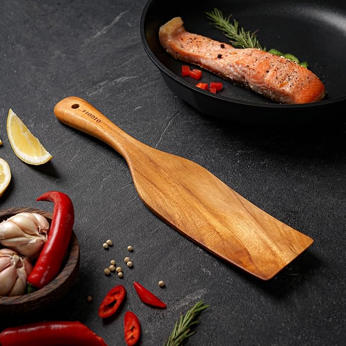 Fiodio Home Teak Wooden Spatula, Spoons & Spurtle for Cooking – Handcrafted, Natural Non-Stick Kitchen Utensils with Comfort Grip & Microfiber Cloth