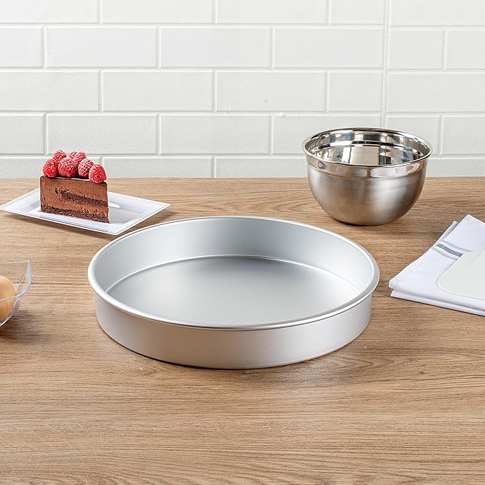 Restaurantware Cake Pan 12 Pack of 12 Inch Aluminum Non-Stick Round Baking Pan Even Heat Distribution Silver Durable Bakeware for Professional Pastry Chefs and Home Bakers