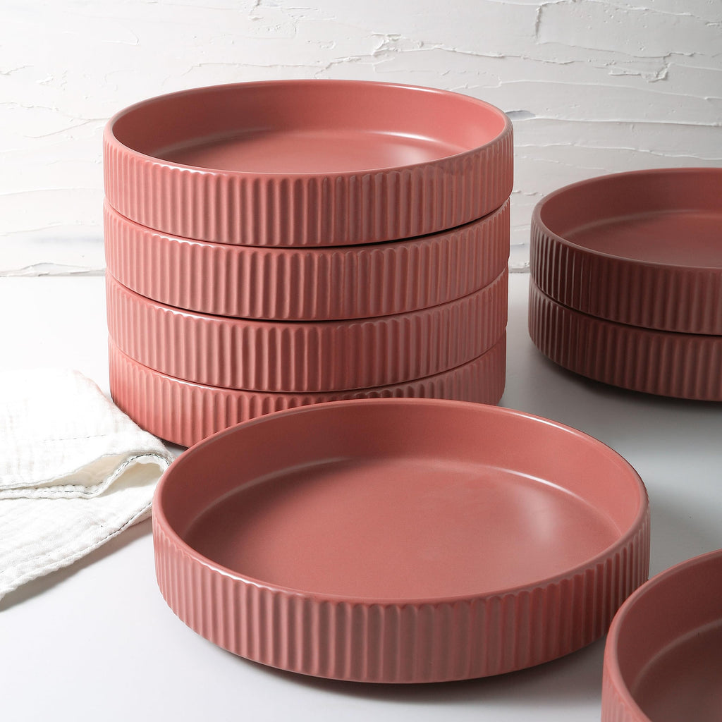 Christian Siriano Lusso 16-Piece Dinnerware Set Stoneware, Redwood