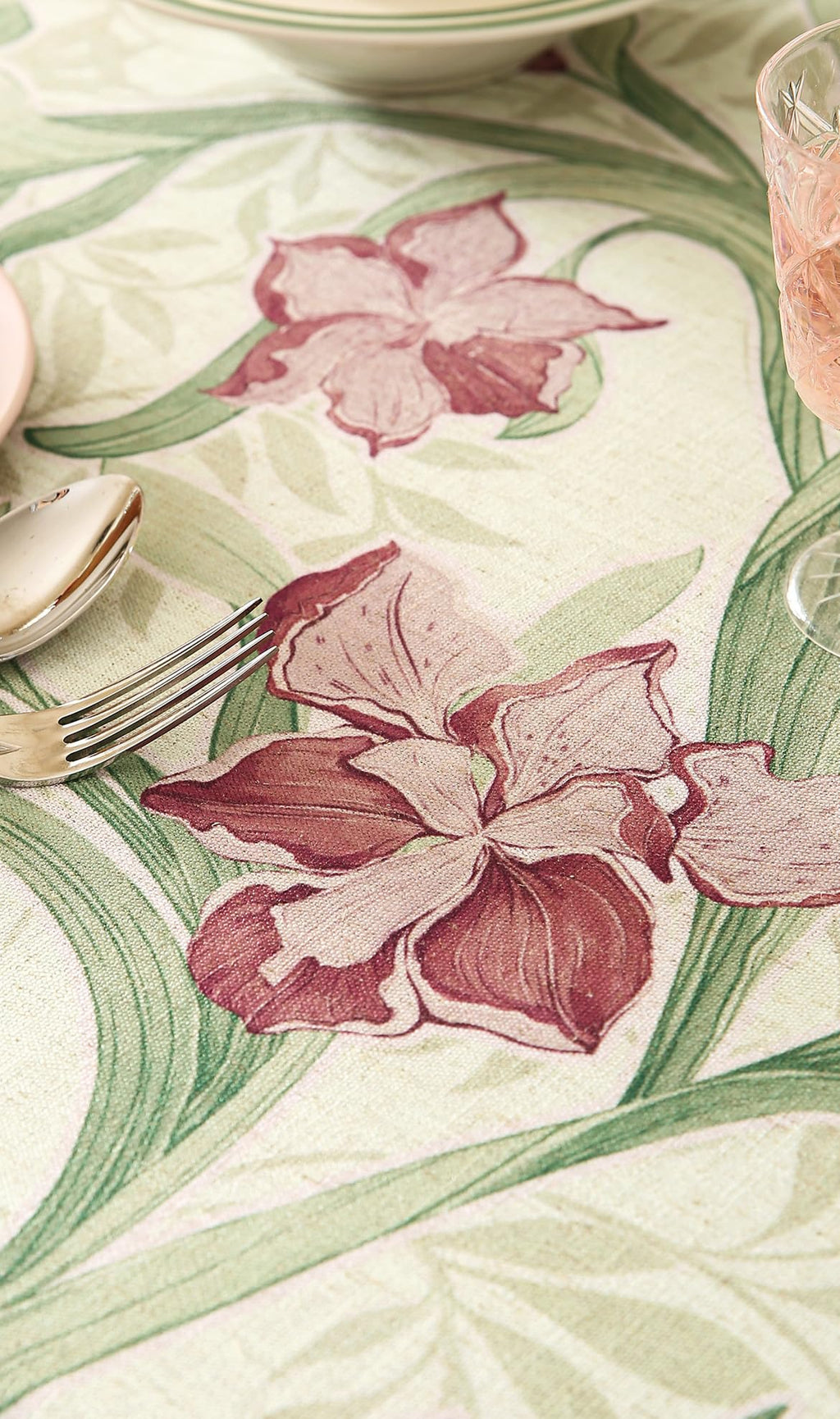 patdrea Designer French Vintage Green Rectangle Tablecloth,Vintage Linen and Floral Pattern Extra Long Table Cloth,Decor Table Cover for Kitchen Dining Christmas Thanksgiving,67"x118"-Tara a