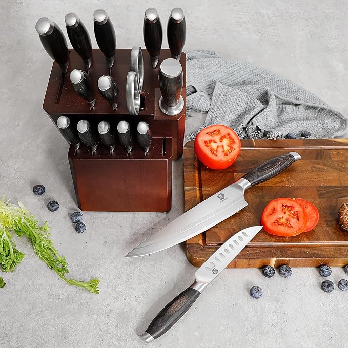 WILDMOK Kichen Knife Block Set, 17-piece Knife Set with Wooden Block German Steel Kitchen Knives Sets with Bone Chopper, Gift Box