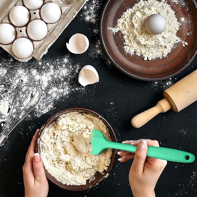 3-Piece Silicone Spatula Set, 600°F Heat Resistant, Macaron Green
