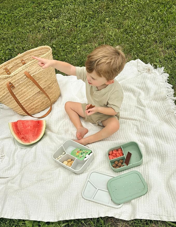 Leak Proof Square Bento Box Food-Grade Silicone Bento, BPA, Phthalate, Lead, & PVC Free - Bento Lunch Box for Daycare, Kids, & Adults - Leak Resistant Sets With Lids Snack Box Container (Beige)