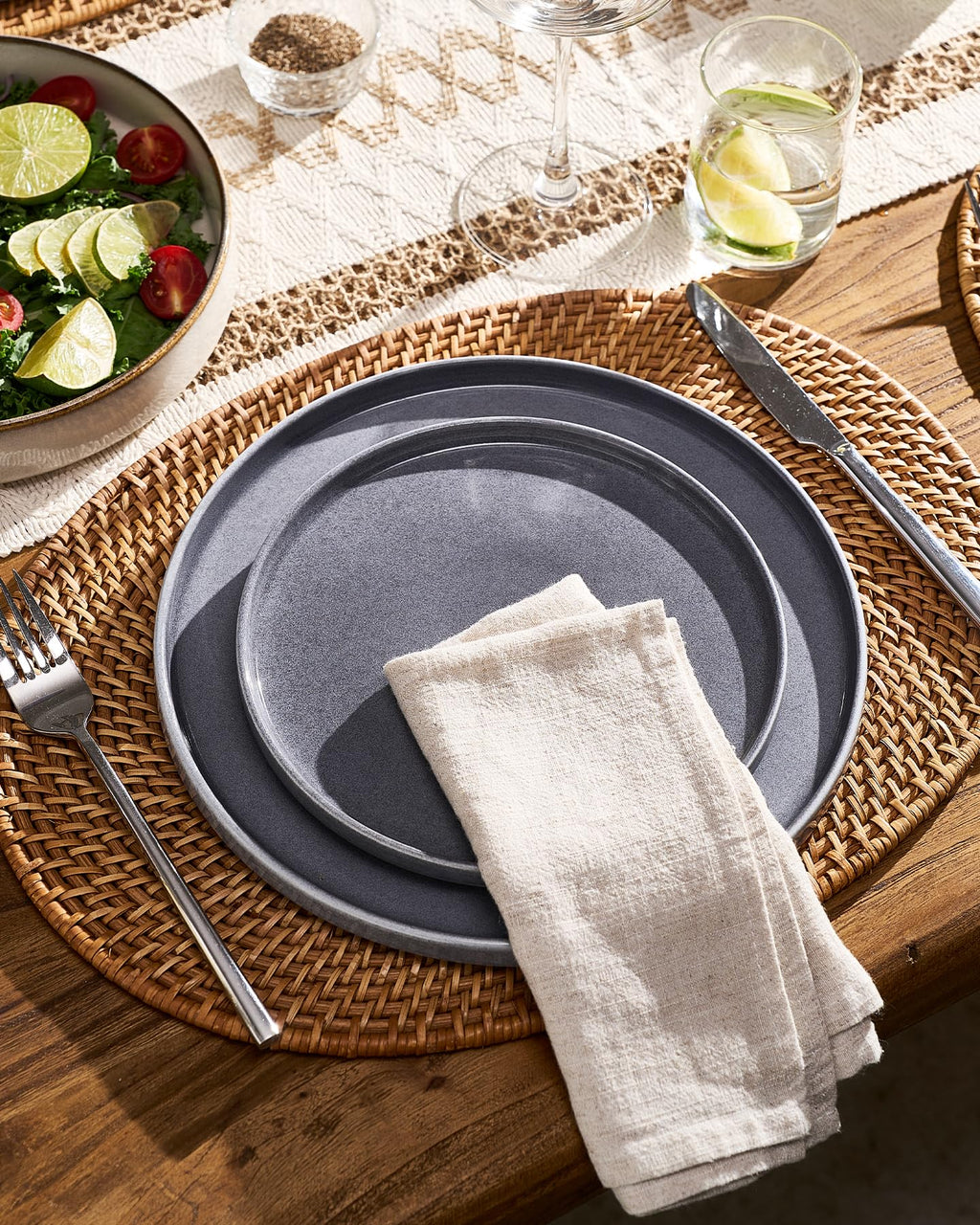 Famiware Annecy 16-Piece Stoneware Plates and Bowls, Misty Blue