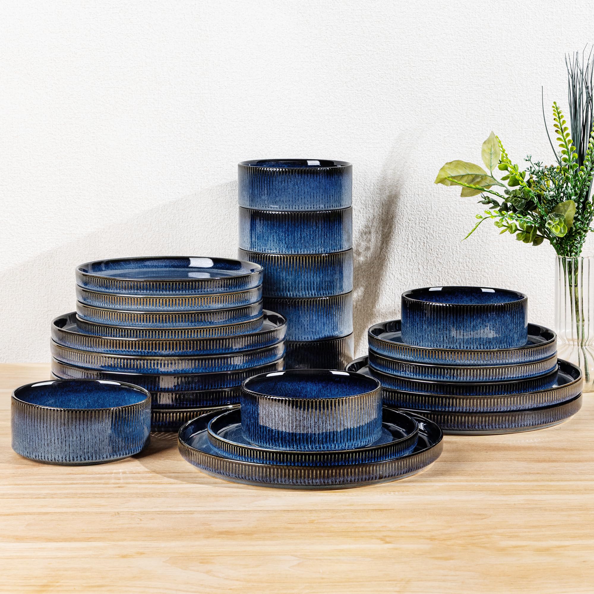 TheTerra Ceramic Dinnerware Set for 8, 24-Piece Plates and Bowls Set