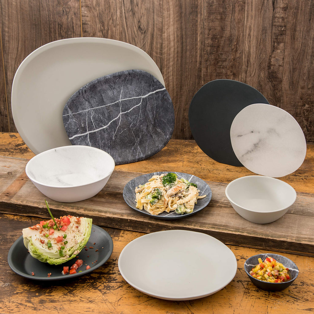 Carlisle FoodService Products Ridge Reusable Plastic Plate Dinner Plate for Home and Restaurant, Melamine, 10.5 Inches, Slate, (Pack of 12)