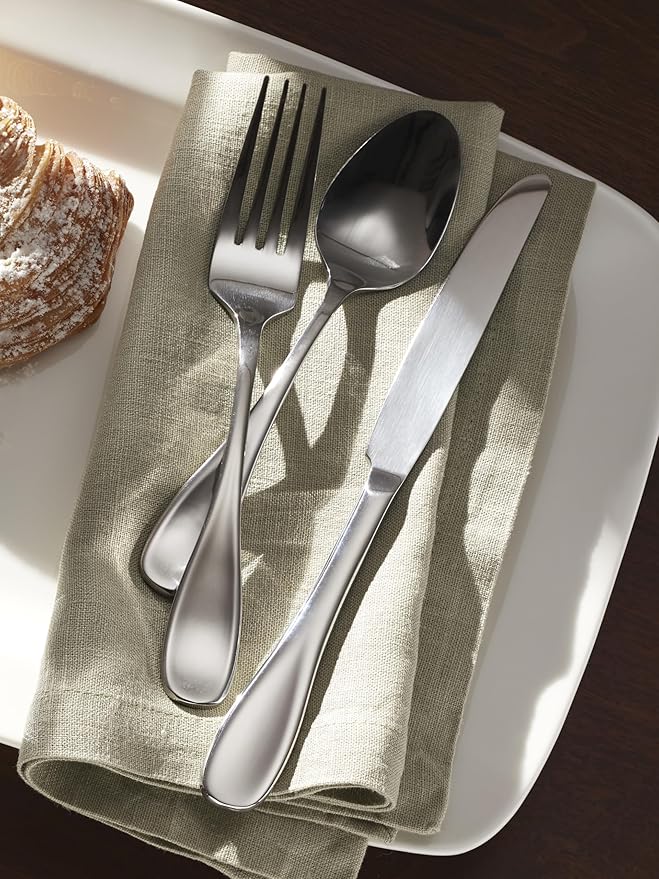 Oneida Voss 20-Piece 18/0 Silverware Set for 4, Flatware