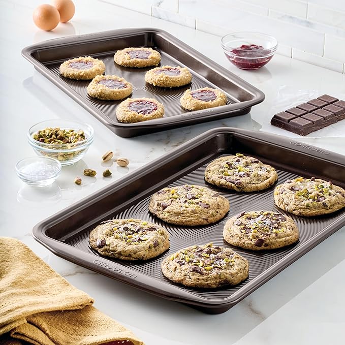 Circulon Bakeware Nonstick Cookie Pan Set, Cookie Sheets for Baking, 2-Pieces, Chocolate Brown