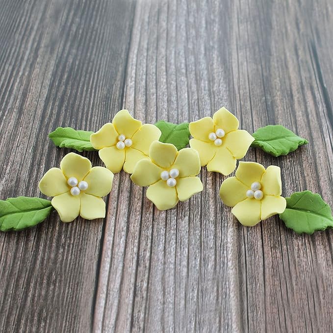 Global Sugar Art 24-Count Mini Yellow Edible Flowers Cake Decorations