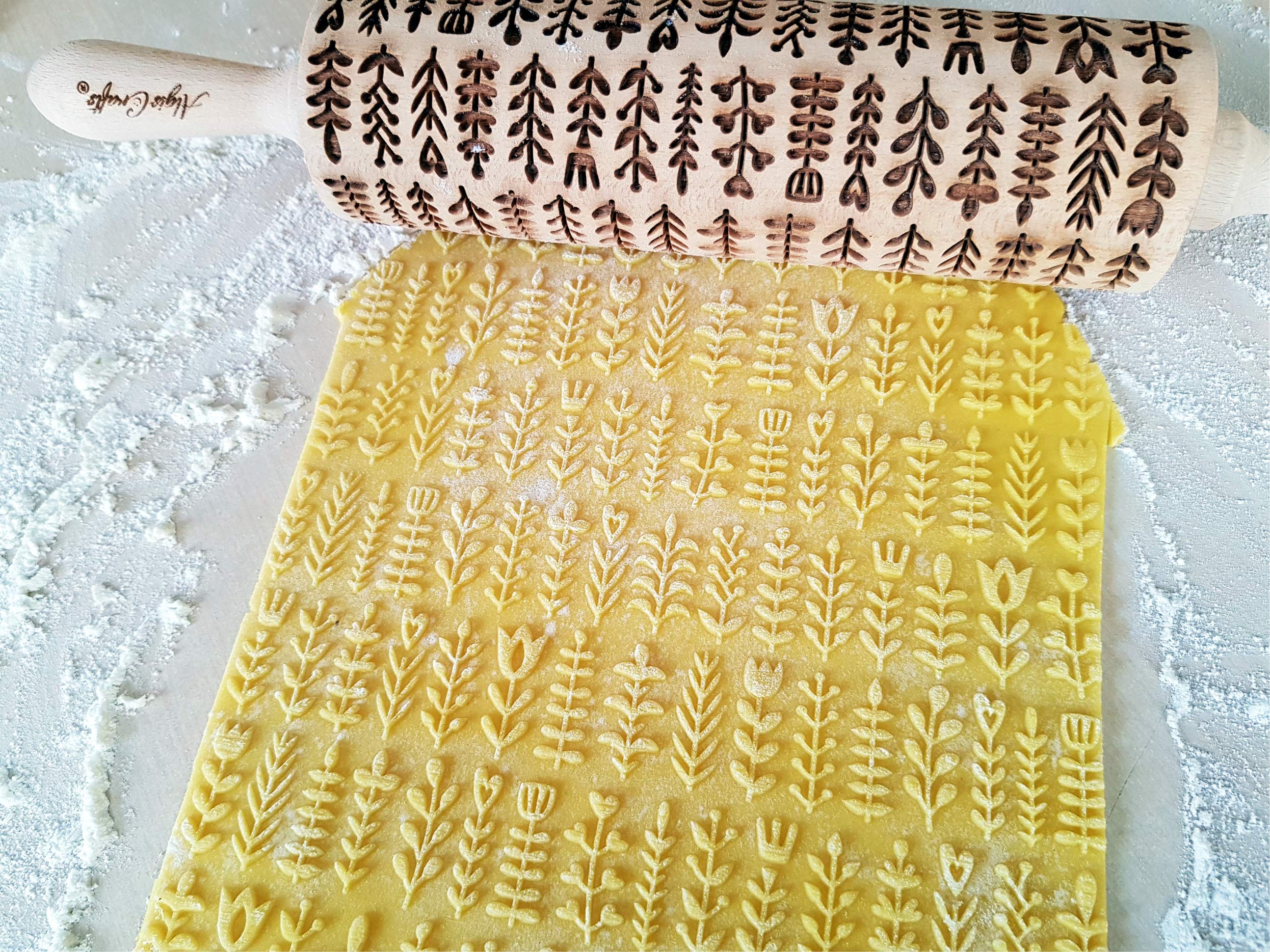 HERBS Embossing rolling pin. Leafy green and flowering plants on embossed dough roller